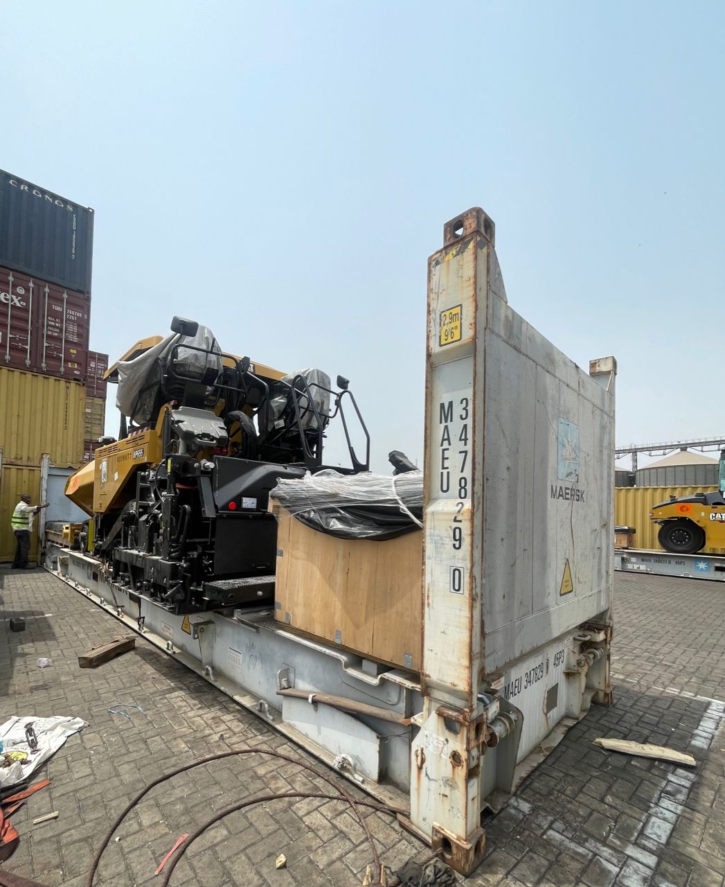 Fleet vehicle shipping for dealerships in Ghana